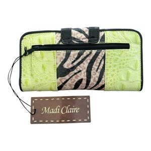 NWT Madi Claire Women's Textured Leather Wallet Lime Green Animal Print 7"x4"